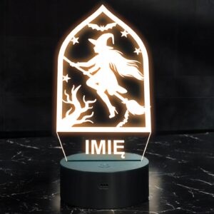 Lampka Nocna LED Imię Halloween Czarownica na Miotle Prezent Grawer