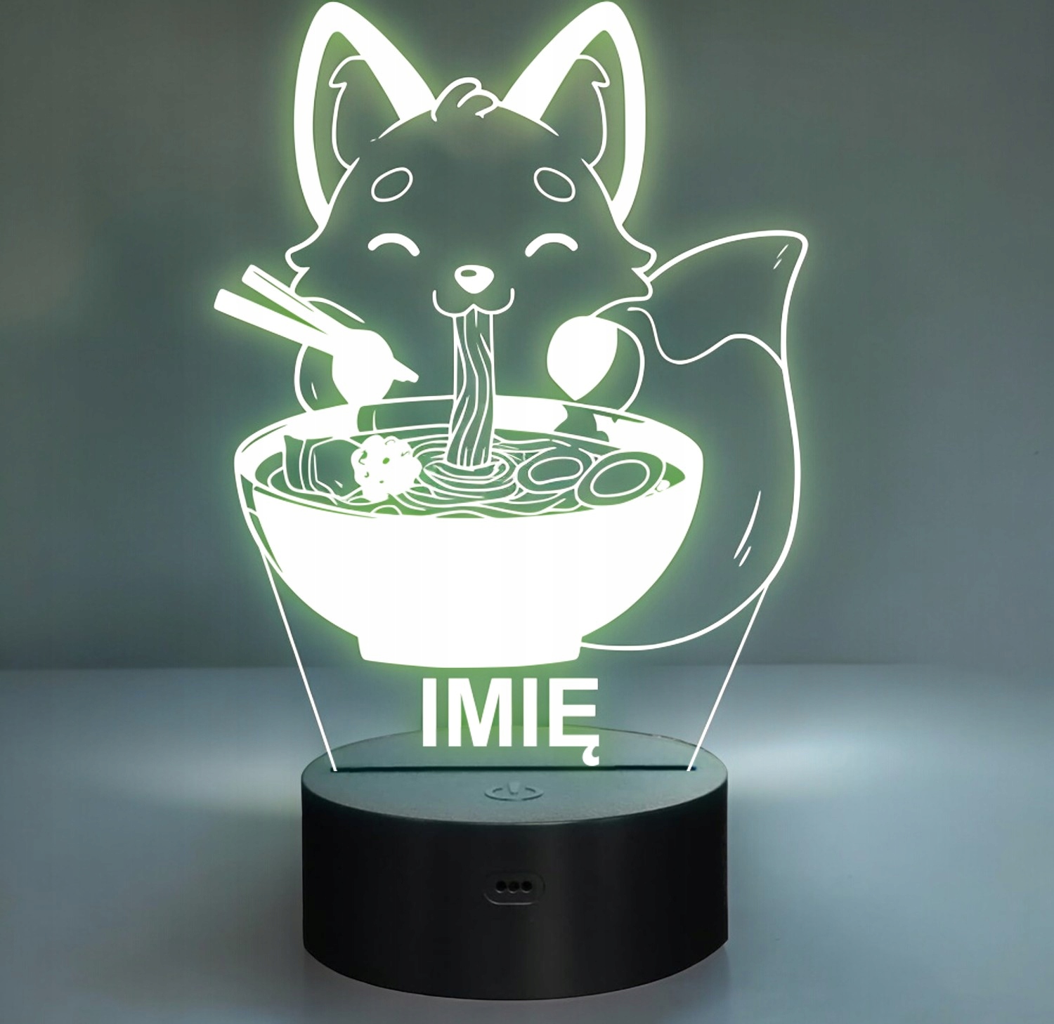 Lampka Nocna LED Imię Słodki Lis Jedzący Ramen Anime na Prezent Grawer v.1 Lampka Nocna LED Imię Słodki Lis Jedzący Ramen Anime na Prezent Grawer v.1