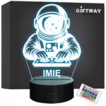 Lampka Nocna LED Statuetka Astronauta na Prezent Grawer v.5