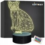 Lampka Nocna LED Z Imieniem Grawer Geometryczny Kot Kotek