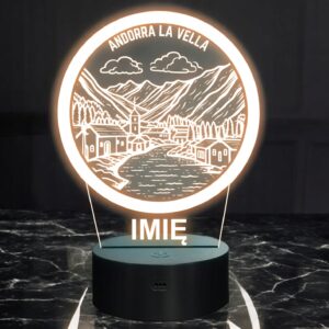 Lampka Nocna LED Statuetka Miasto Podróże andorra la vella Prezent Grawer