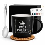 Kubek Personalizowany z Imieniem Czarny + Łyżeczka i Podkładka