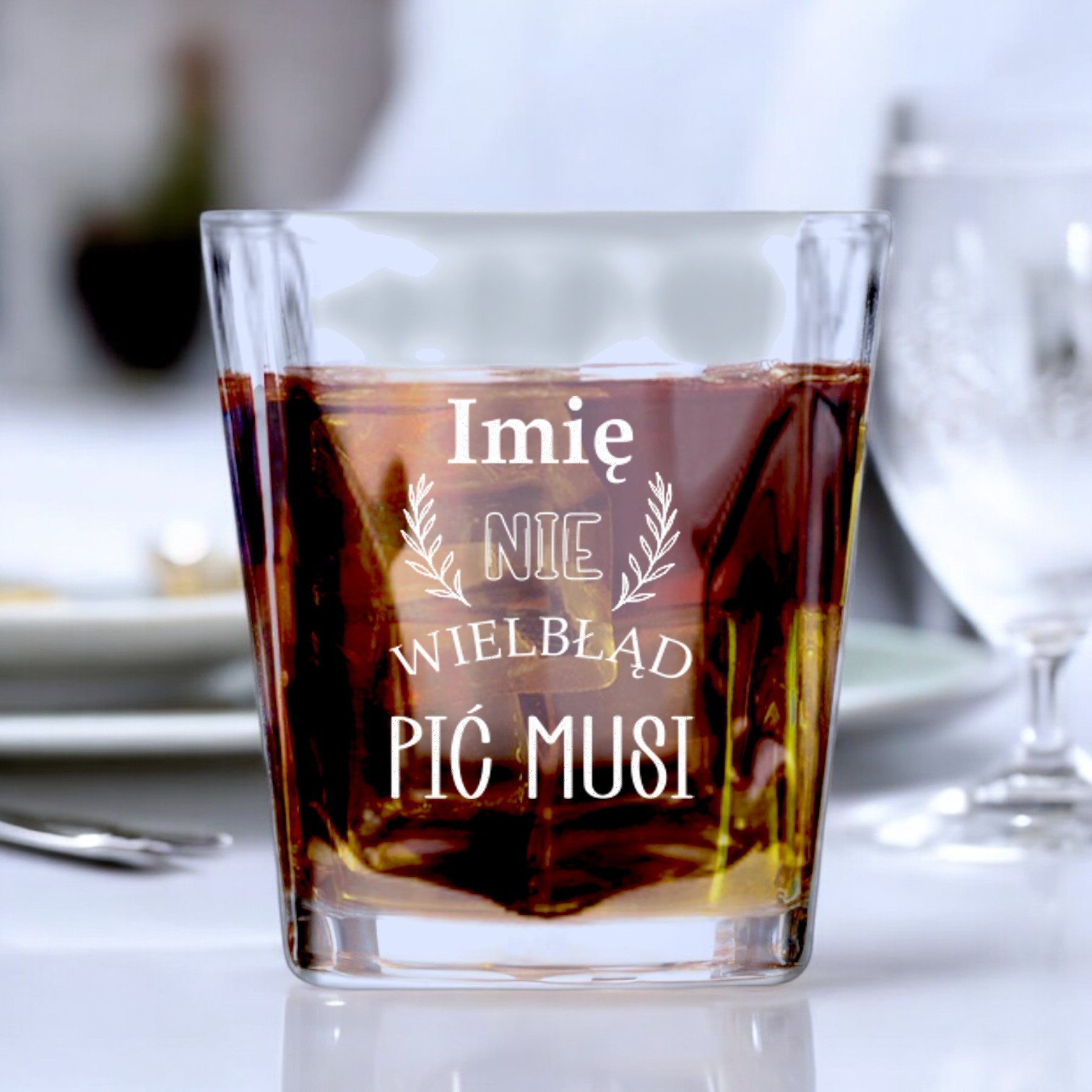 Szklanka do Whisky Soku z Grawerem Nie Wielbłąd Pić Musi na Prezent Szklanka do Whisky Soku z Grawerem Nie Wielbłąd Pić Musi na Prezent