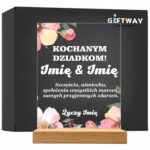 Akrylowa Statuetka na Dzień Babci i Dziadka Personalizowana Prezent Kwiaty