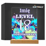 Akrylowa Statuetka z Okazji 18 Urodzin Osiemnastka dla Gracza Level Prezent