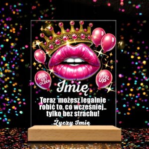 Akrylowa Statuetka z Okazji 18 Urodzin Osiemnastka Korona na Prezent