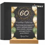 Akrylowa Statuetka z Okazji 60 Urodzin Sześćdziesiątka z Życzeniami Prezent