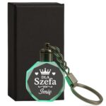 1 brelok z imieniem dla szefa z sercami i korona 1 brld0231