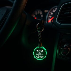 2 brelok personalizowany na 30 urodziny z balonami i ozdobami 1 brld0832