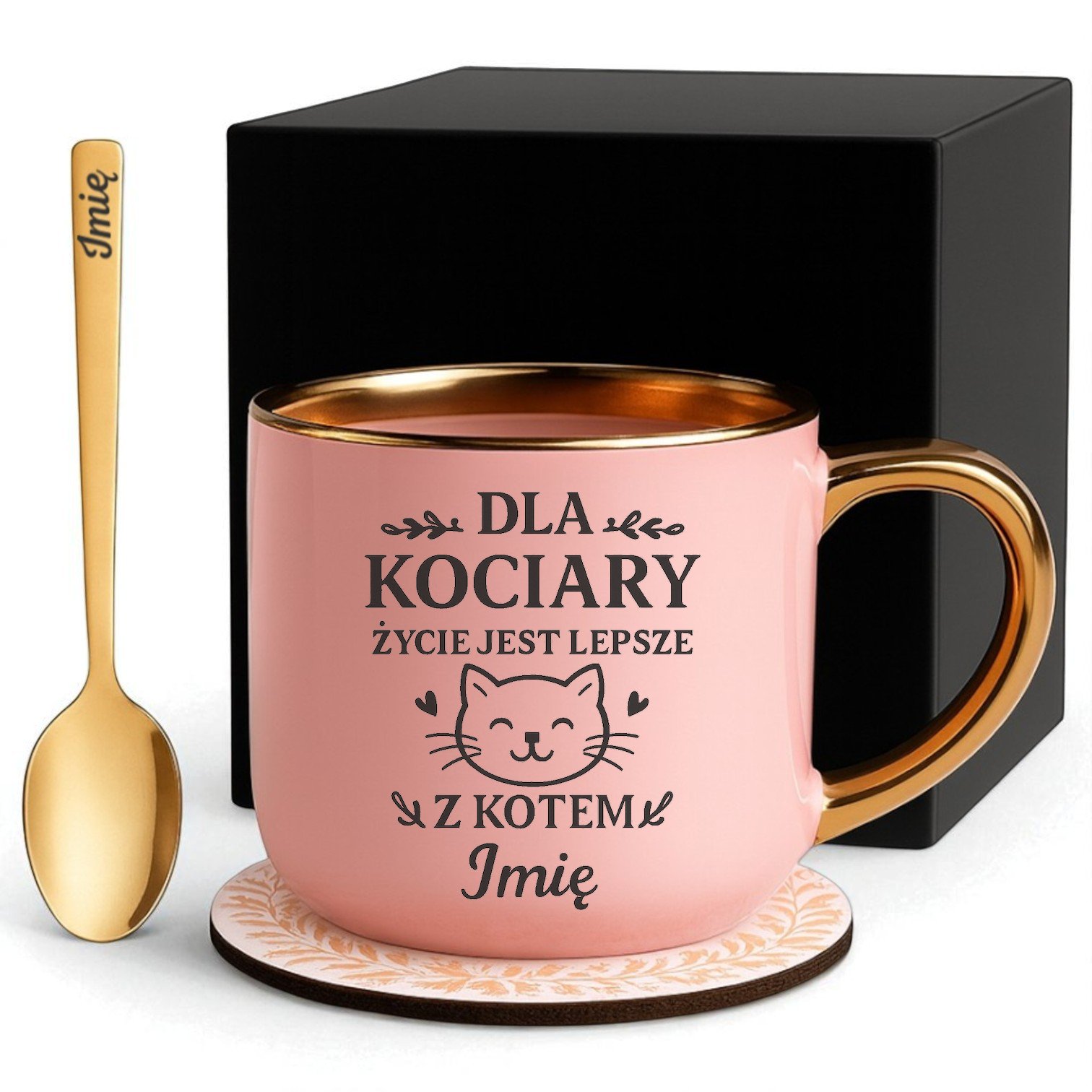 Kubek Personalizowany z Imieniem Róż + Łyżeczka i Podstawka Zestaw dla Kociary v.3 Kubek Personalizowany z Imieniem Róż + Łyżeczka i Podstawka Zestaw dla Kociary v.3