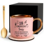 Kubek Personalizowany z Imieniem Róż + Łyżeczka i Podstawka Zestaw na 18 Urodziny v.2
