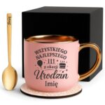 Kubek Personalizowany z Imieniem Róż + Łyżeczka i Podstawka Zestaw na Urodziny v.1