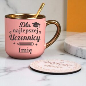 Kubek Personalizowany z Imieniem Róż + Łyżeczka i Podstawka Zestaw dla Uczennicy v.1