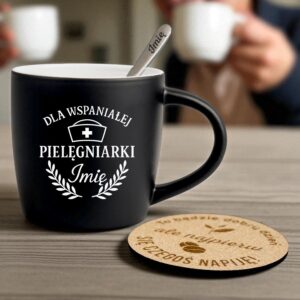 2 kubek z imieniem dla pielegniarki z laurem 1 kzgc0080