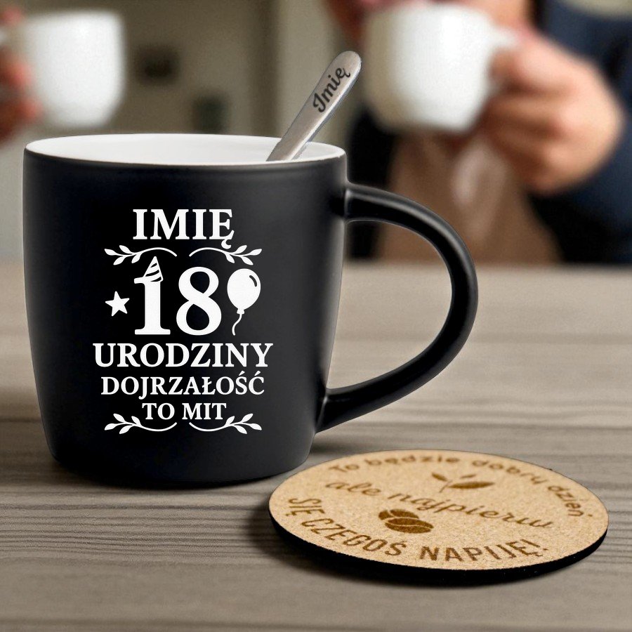 2 kubek z imieniem na 18 urodziny ze smiesznym tekstem 1 kzgc0156