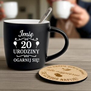 2 kubek z imieniem na 20 urodziny ze smiesznym tekstem 1 kzgc0161
