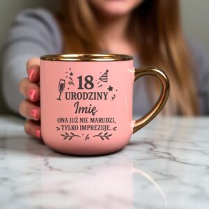 Kubek Personalizowany z Imieniem Róż + Łyżeczka i Podstawka Zestaw na 18 Urodziny v.2