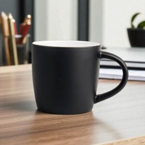 Kubek Personalizowany z Imieniem Czarny + Łyżeczka i Podkładka