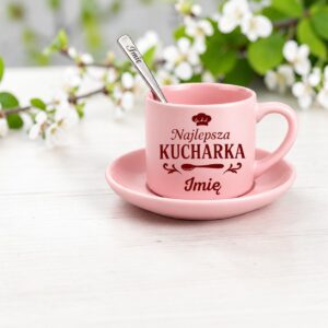 3 filizanka rozowa z yzeczka i talerzykiem personalizowana dla kucharki rozbudowany 1 filr0055