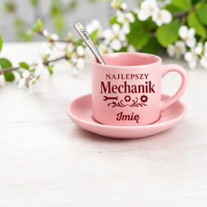 3 filizanka rozowa z yzeczka i talerzykiem personalizowana dla mechanika rozbudowany 1 filr0064