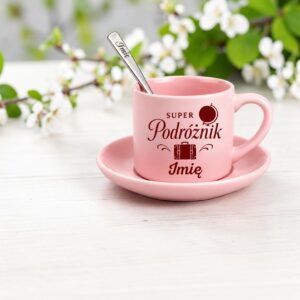 3 filizanka rozowa z yzeczka i talerzykiem personalizowana dla podroznika profesjonalny 1 filr0083