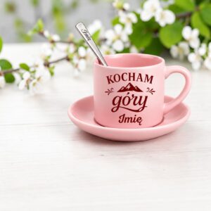 3 filizanka rozowa z yzeczka i talerzykiem personalizowana dla podroznika rozbudowany 2 filr0084