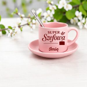 3 filizanka rozowa z yzeczka i talerzykiem personalizowana dla szefowej profesjonalny 2 filr0108
